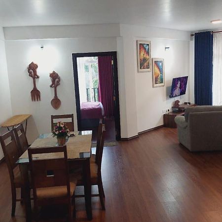 Chanya Luxury Apartment, S 31, Lake View Residencies นูวาราเอลิยา ภายนอก รูปภาพ