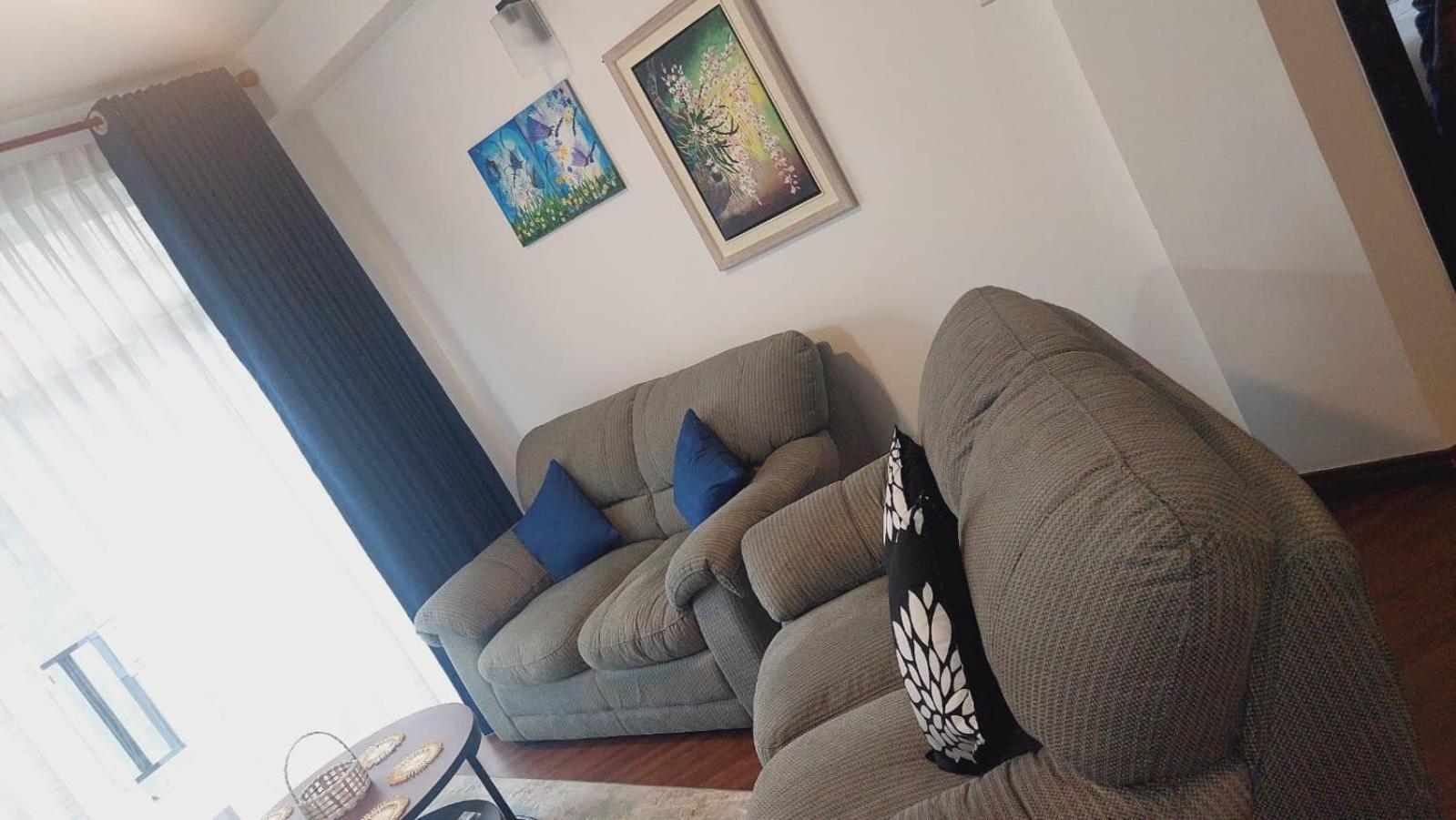 Chanya Luxury Apartment, S 31, Lake View Residencies นูวาราเอลิยา ภายนอก รูปภาพ